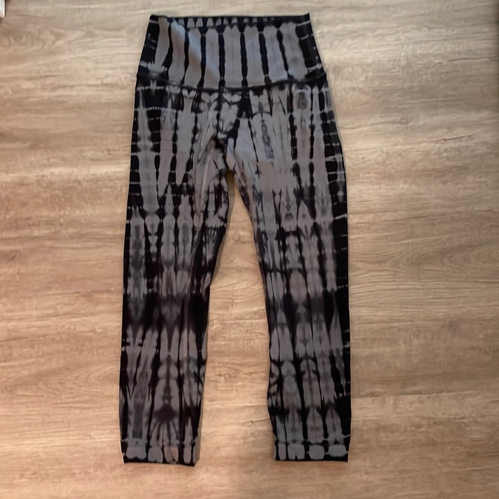 Lulu lemon Cropped Leggings